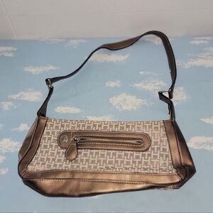 Tommy Hilfiger Stylish Brown Shoulder Bag
